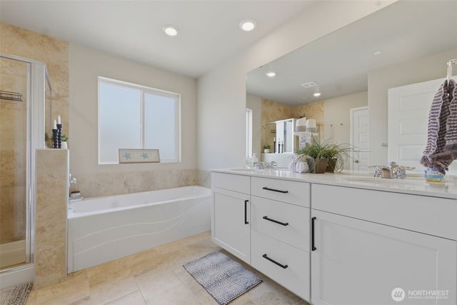 1391 Baker Heights Loop, Bremerton, WA 98312