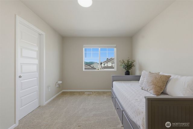 1391 Baker Heights Loop, Bremerton, WA 98312