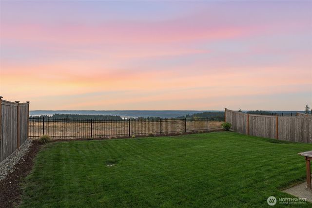 1391 Baker Heights Loop, Bremerton, WA 98312