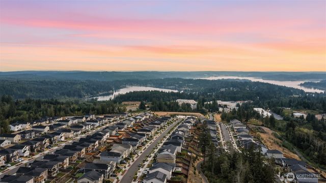 1391 Baker Heights Loop, Bremerton, WA 98312
