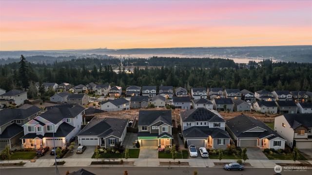 1391 Baker Heights Loop, Bremerton, WA 98312