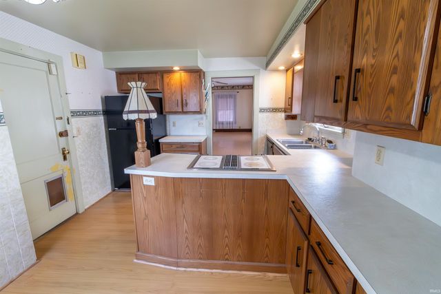 1071 Henry Street, Huntington, IN 46750