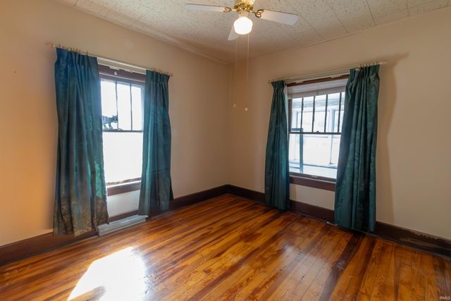 1071 Henry Street, Huntington, IN 46750