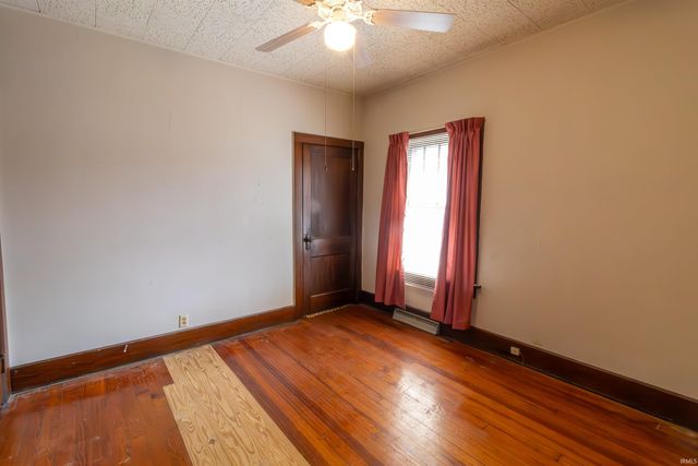 1071 Henry Street, Huntington, IN 46750