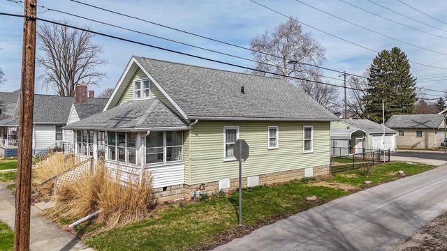 1071 Henry Street, Huntington, IN 46750