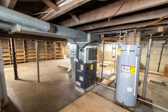 1071 Henry Street, Huntington, IN 46750