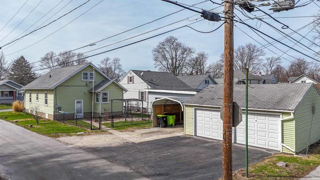 1071 Henry Street, Huntington, IN 46750