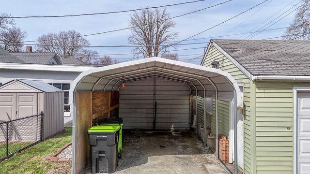 1071 Henry Street, Huntington, IN 46750