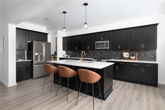 165 Foxhill Drive, Dawsonville, GA 30534