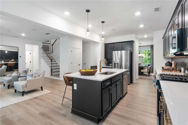 165 Foxhill Drive, Dawsonville, GA 30534