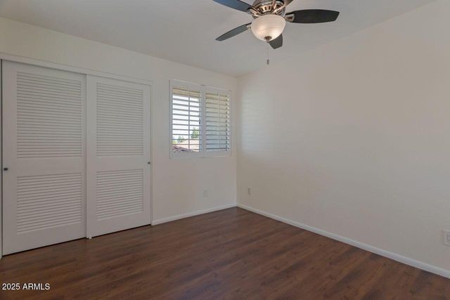 4020 E LAUREL Lane, Phoenix, AZ 85028