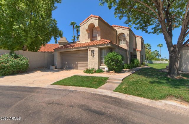 4020 E LAUREL Lane, Phoenix, AZ 85028