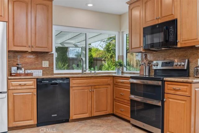 24181 Novia Circle, Mission Viejo, CA 92691