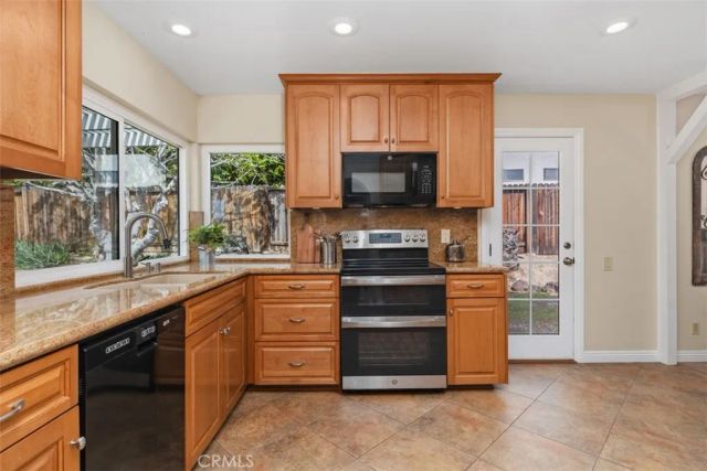 24181 Novia Circle, Mission Viejo, CA 92691