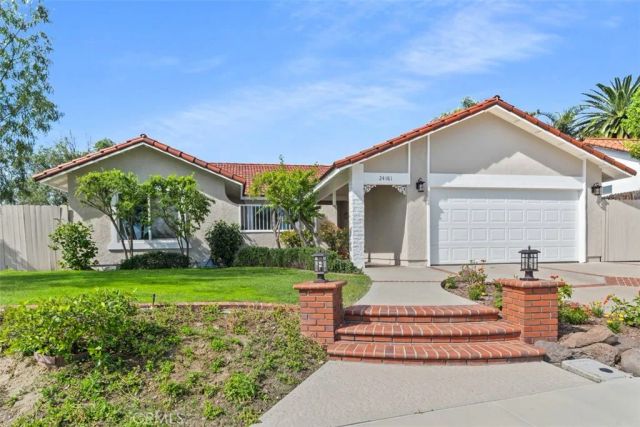 24181 Novia Circle, Mission Viejo, CA 92691