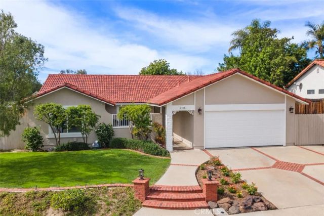 24181 Novia Circle, Mission Viejo, CA 92691