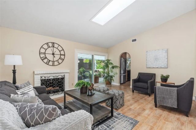 24181 Novia Circle, Mission Viejo, CA 92691