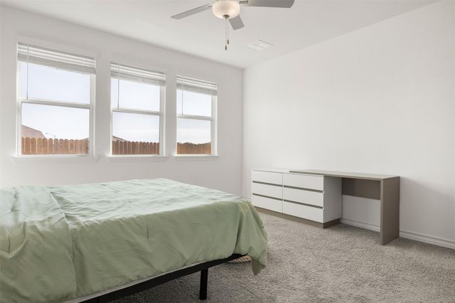 13707 Manhattan DR, Pflugerville, TX 78660