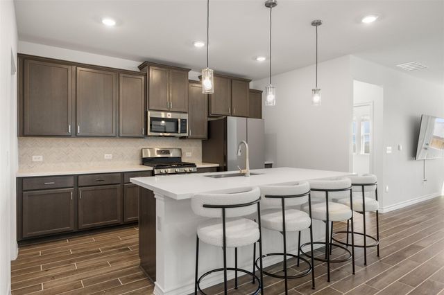 13707 Manhattan DR, Pflugerville, TX 78660