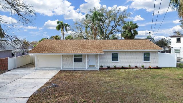4928 SHETLAND AVENUE, Tampa, FL 33615