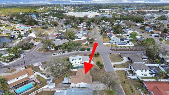 4928 SHETLAND AVENUE, Tampa, FL 33615
