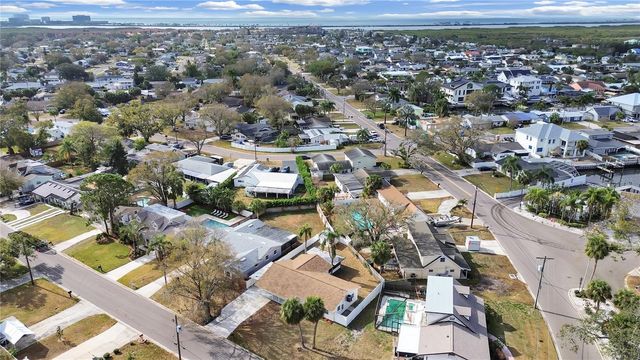 4928 SHETLAND AVENUE, Tampa, FL 33615