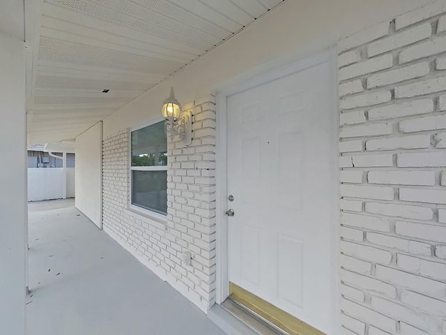 4928 SHETLAND AVENUE, Tampa, FL 33615