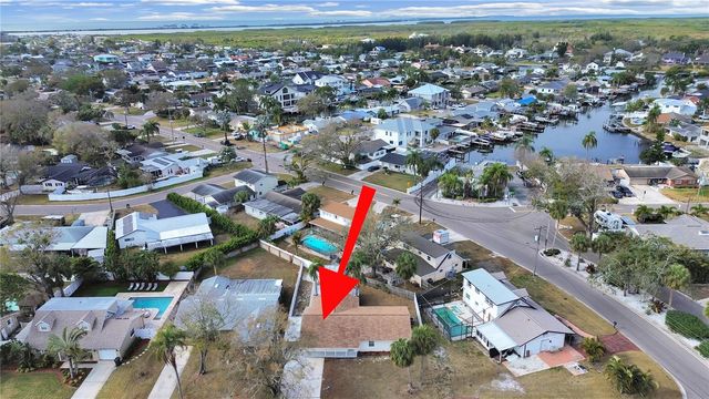 4928 SHETLAND AVENUE, Tampa, FL 33615