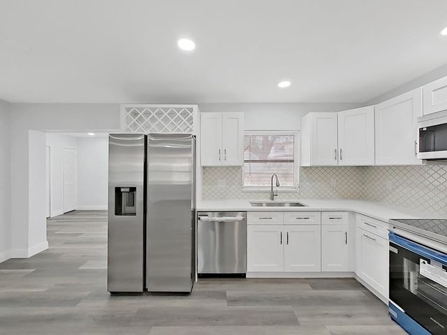 4928 SHETLAND AVENUE, Tampa, FL 33615