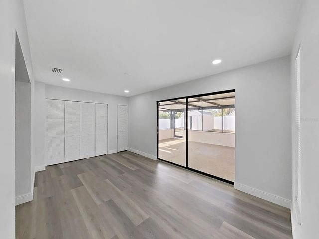 4928 SHETLAND AVENUE, Tampa, FL 33615