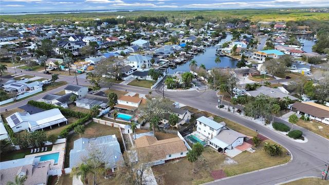 4928 SHETLAND AVENUE, Tampa, FL 33615