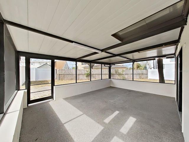 4928 SHETLAND AVENUE, Tampa, FL 33615