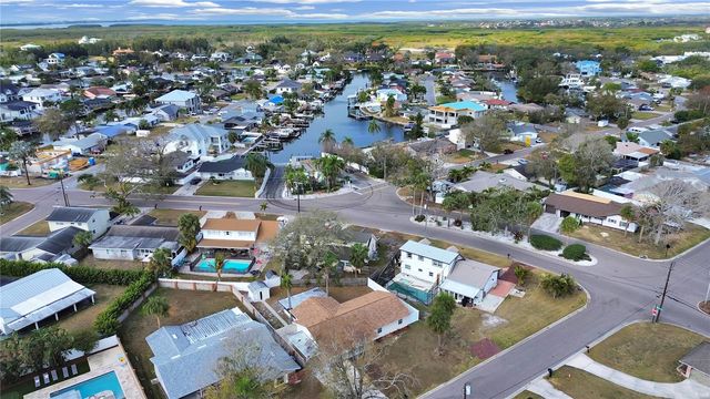 4928 SHETLAND AVENUE, Tampa, FL 33615