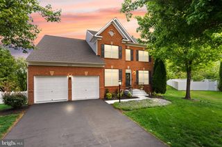16609 BADGER CT, Dumfries, VA 22026