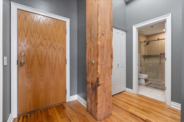 550 N Kingsbury Street 106, Chicago, IL 60654