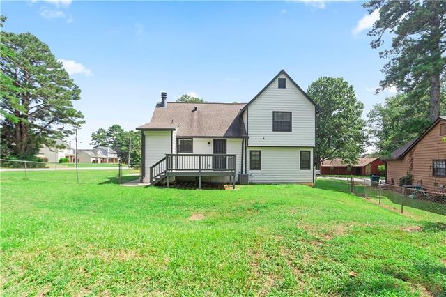 9386 Woodknoll Lane, Jonesboro, GA 30238
