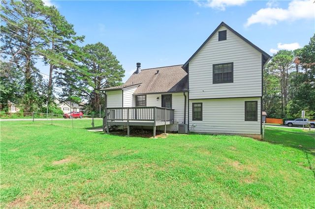 9386 Woodknoll Lane, Jonesboro, GA 30238