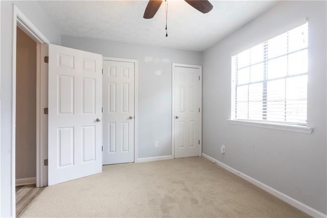 9386 Woodknoll Lane, Jonesboro, GA 30238