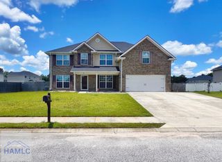 40 Red Blossom Court, Allenhurst, GA 31301