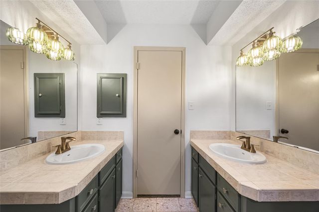 2103 River Falls Drive, Houston, TX 77339