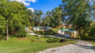 13533 Emerson Avenue, Williamstown, WV 26187