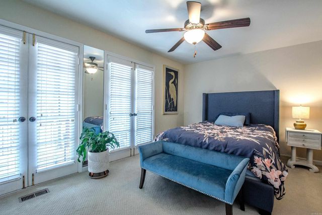 8 Kingsbridge Way, Little Rock, AR 72212