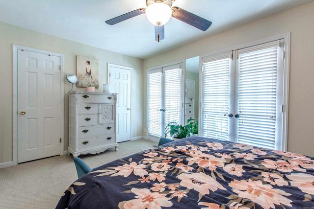 8 Kingsbridge Way, Little Rock, AR 72212