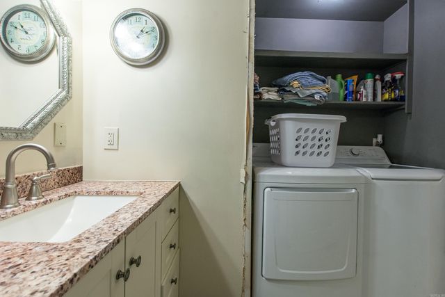 8 Kingsbridge Way, Little Rock, AR 72212