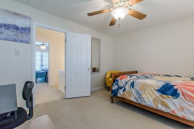 8 Kingsbridge Way, Little Rock, AR 72212