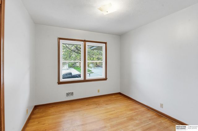 4606 Borman Street, Bellevue, NE 68157
