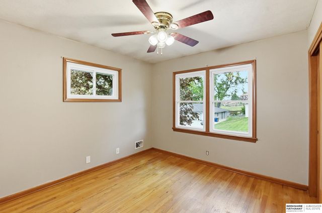 4606 Borman Street, Bellevue, NE 68157
