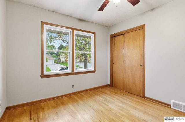 4606 Borman Street, Bellevue, NE 68157