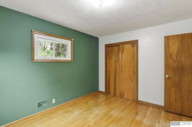 4606 Borman Street, Bellevue, NE 68157