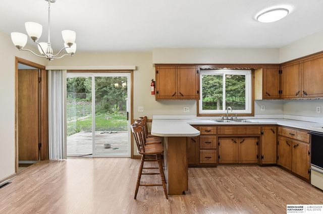 4606 Borman Street, Bellevue, NE 68157